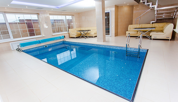 室內泳池濕度過高怎么辦？松井泳池除濕機為您解憂